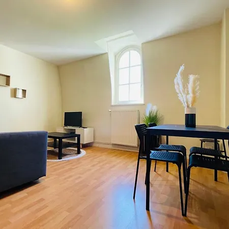 Appartement The Trench - Charming T3 In A Castle In The City Center