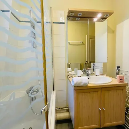 Apartment The Trench - Charming T3 In A Castle In The City Center Tours