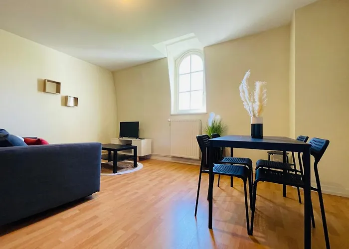 公寓 The Trench - Charming T3 In A Castle In The City Center